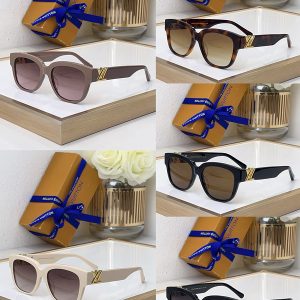 import placeholder for v00001518