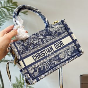 import placeholder for v00001296