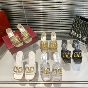 import placeholder for v00001444