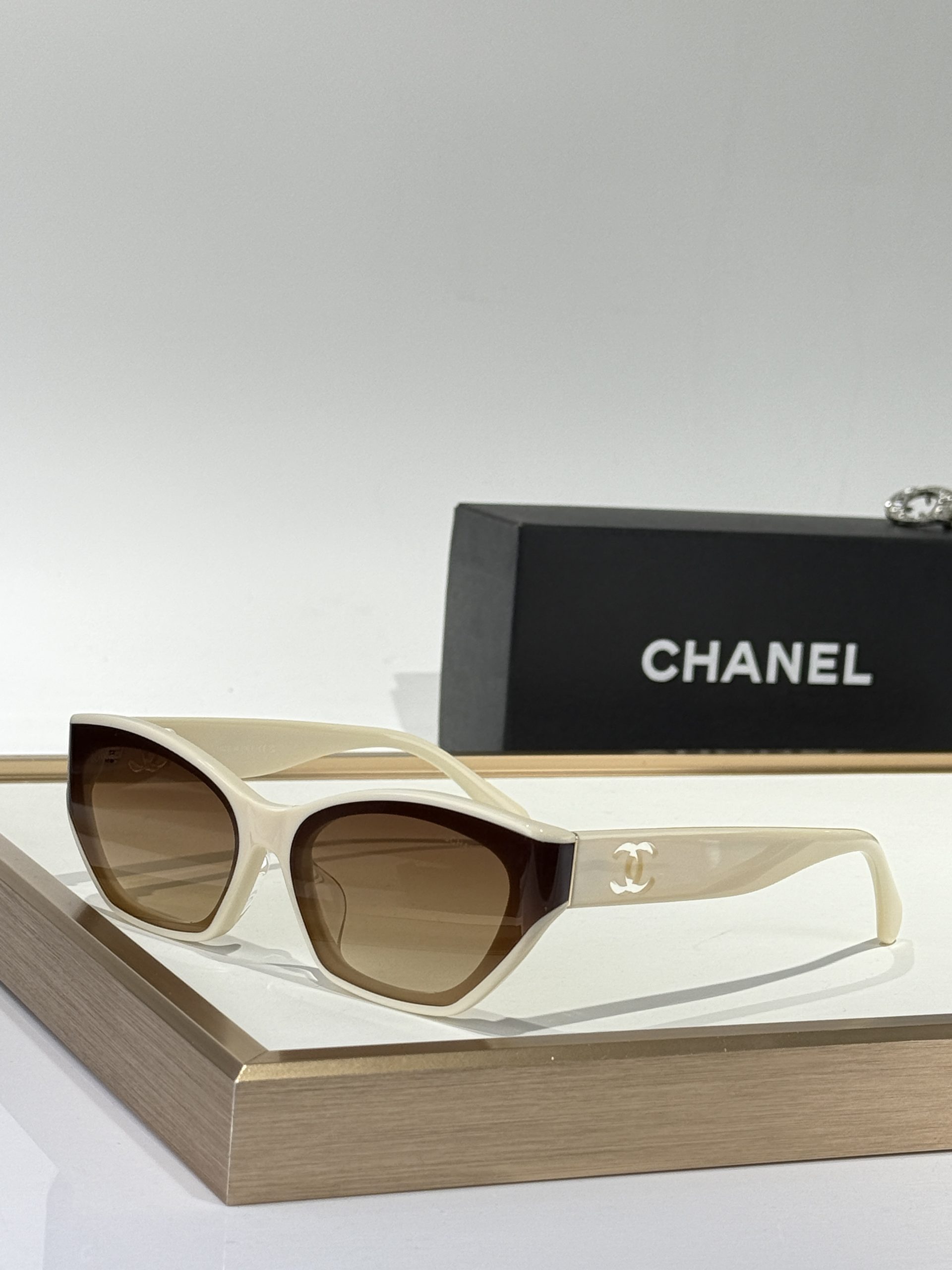 chanel* eyewear size: 66 15 145 chanel* eyewear size: 66 15 145